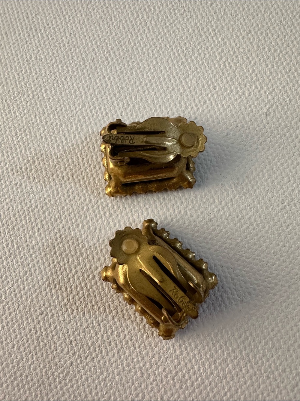 Vintage Original by Robert Amethyst Glass Emerald Cut Rhinestone Clip Earrings - Picture 10 of 12